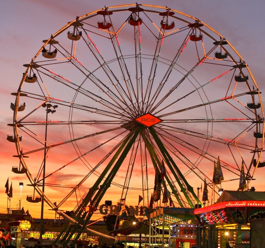 Ferris Wheel at Dusk | Questions to ask divorce lawyers | Divorce Done Differently in PA